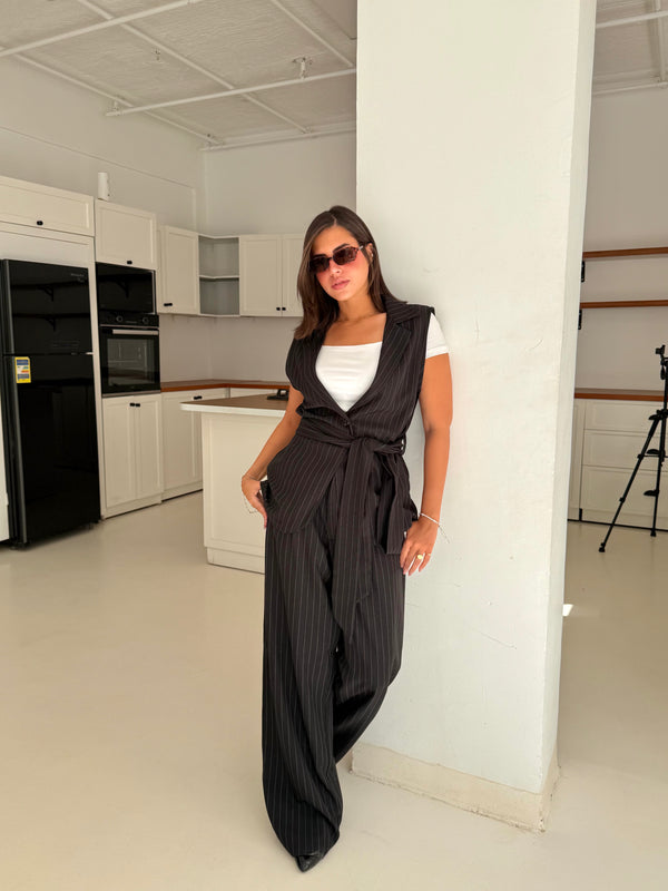 Elara Suit Black